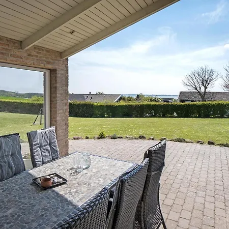 4 Bedroom Lovely In * Faaborg