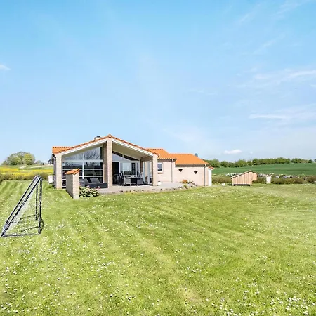 4 Bedroom Lovely In * Faaborg